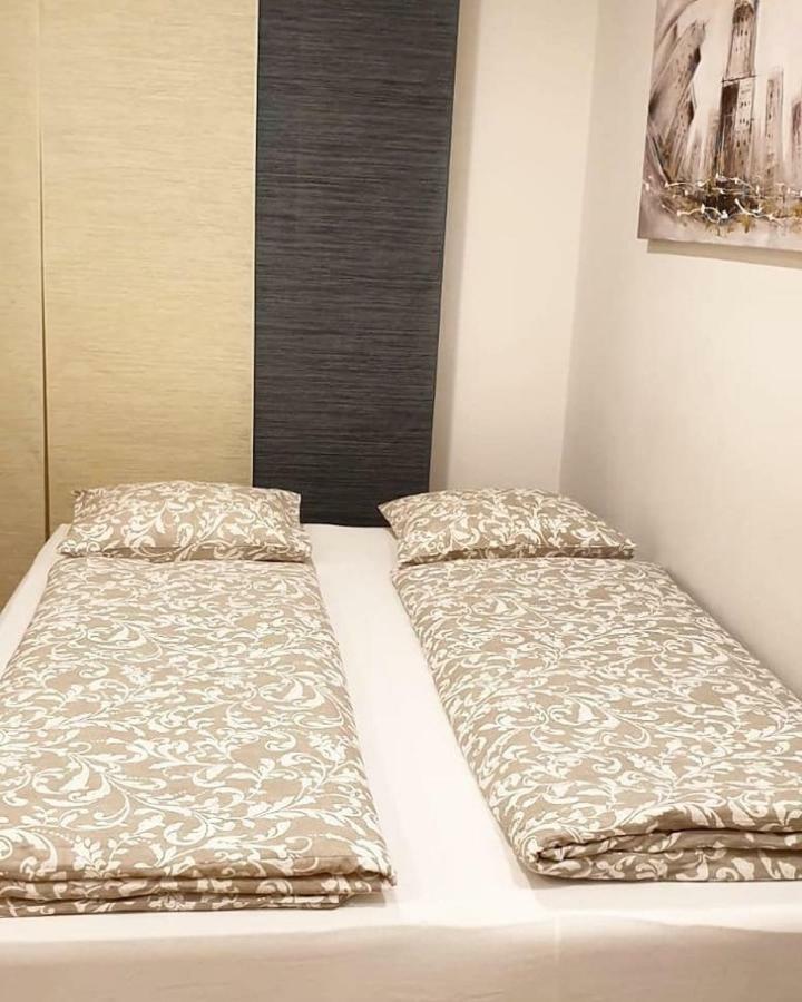 Apartman Bilja 3* Загреб Экстерьер фото